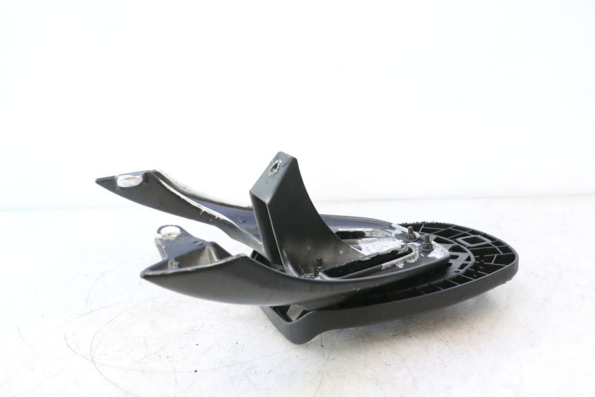photo de PORTAPACCHI SYM FIDDLE 3 III 50 (2014 - 2020) - Dettaglio del componente