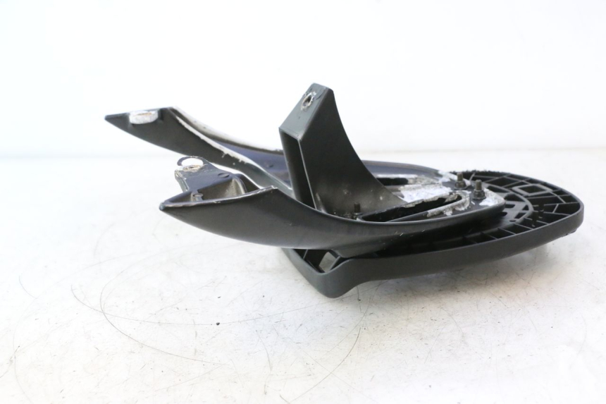 photo de PORTAPACCHI SYM FIDDLE 3 III 50 (2014 - 2020) - Zoom sullo stato d'uso
