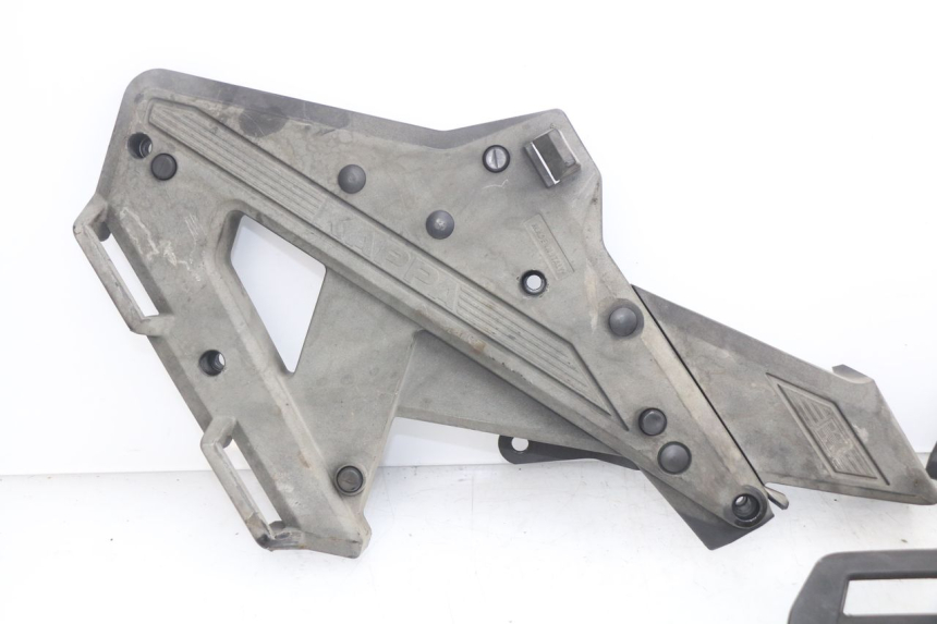 photo de PORTE PACCHETTO YAMAHA FJ 3CX 1200 (1986 - 1996) - Altra vista dell'articolo