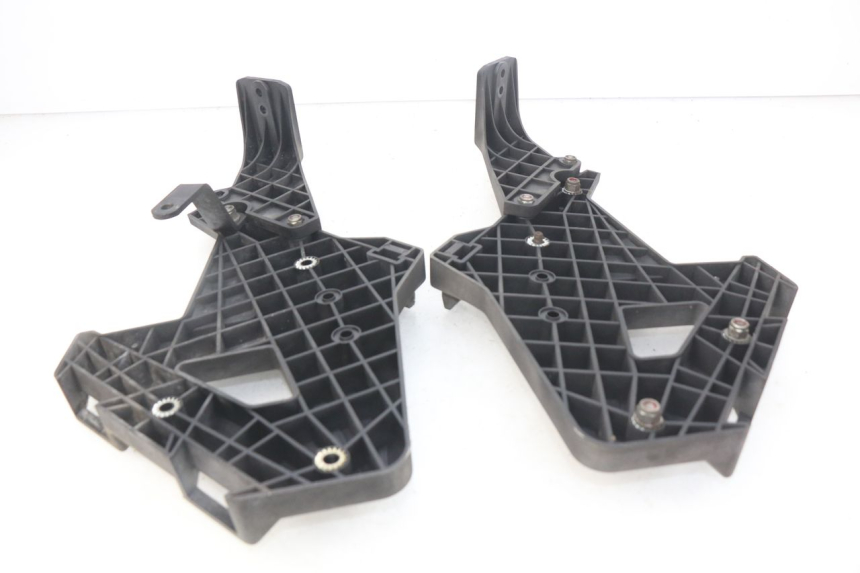 photo de PORTE PACCHETTO YAMAHA FJ 3CX 1200 (1986 - 1996) - Zoom sullo stato d'uso