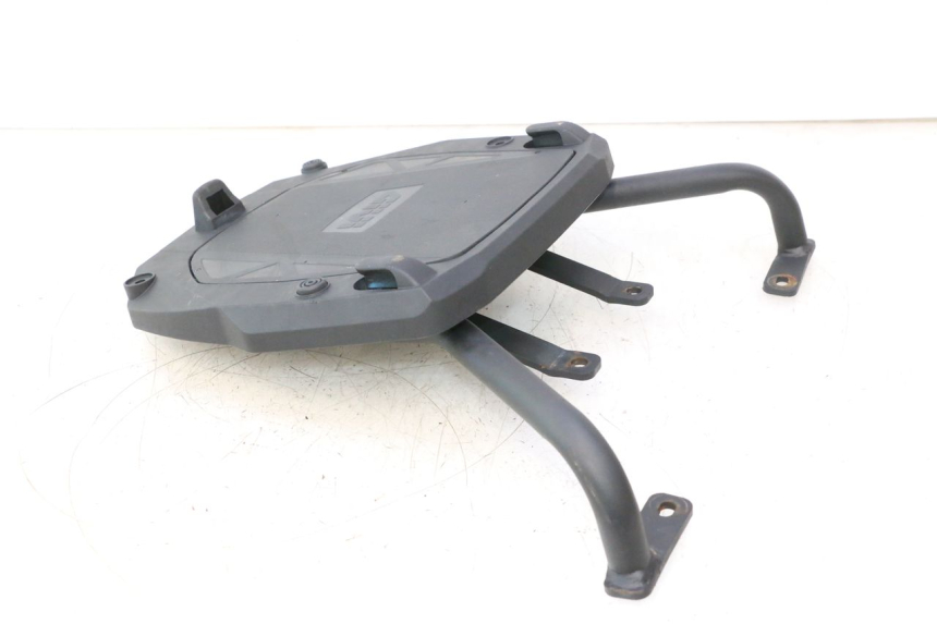 photo de PORTAPACCHI PIAGGIO FLY 2T 50 (2004 - 2017) - Stato della superficie e materiale
