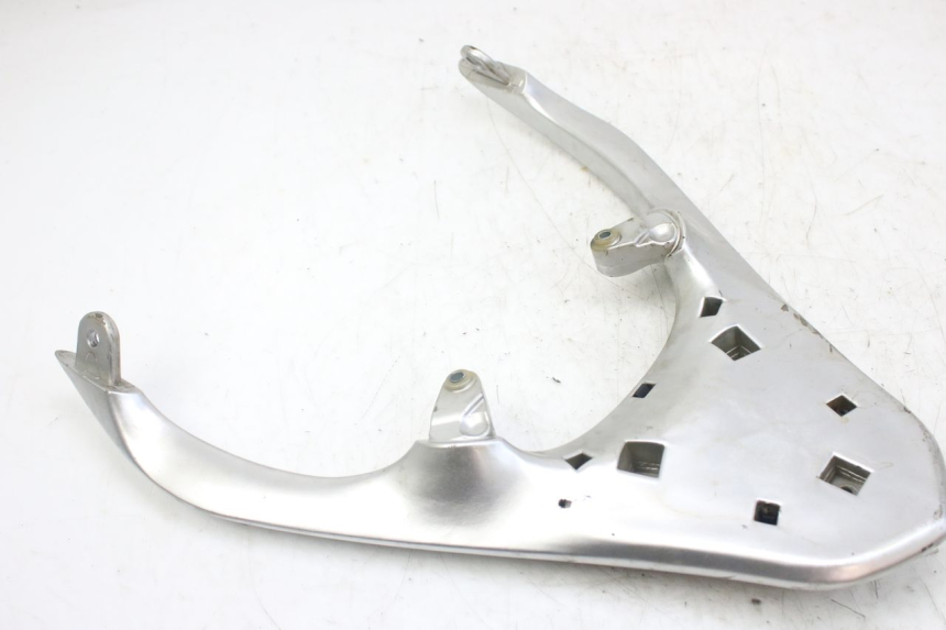 photo de PORTE PACCHETTO PIAGGIO FLY 4T 50 (2013 - 2017) - Altra angolazione