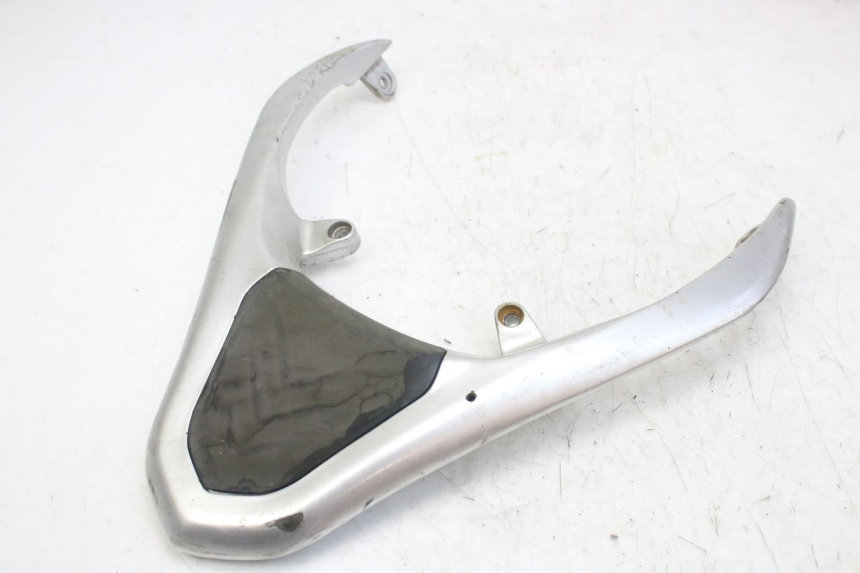 photo de PORTE PACCHETTO PIAGGIO FLY 4T 50 (2013 - 2017) - Dettagli dei punti di fissaggio