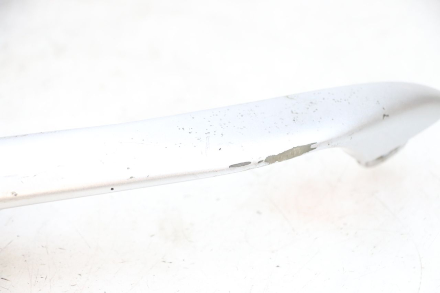 photo de PORTE PACCHETTO PIAGGIO FLY 4T 50 (2013 - 2017) - Dettaglio del componente