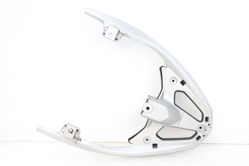 photo de PORTAPACCHI PEUGEOT GEOPOLIS RS 125 (2007 - 2009) - Dettaglio del componente