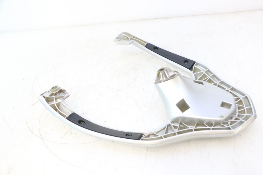 photo de PORTAPACCHI PIAGGIO LIBERTY IGET 4T 50 (2015 - 2020) - Dettaglio del componente