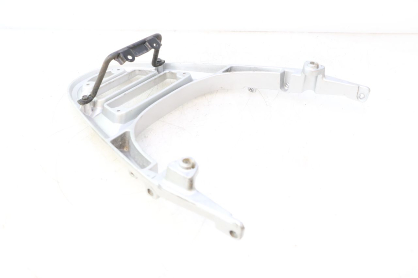 photo de PORTE PACCHETTO KYMCO LIKE 125 (2009 - 2016) - Primo piano tecnico