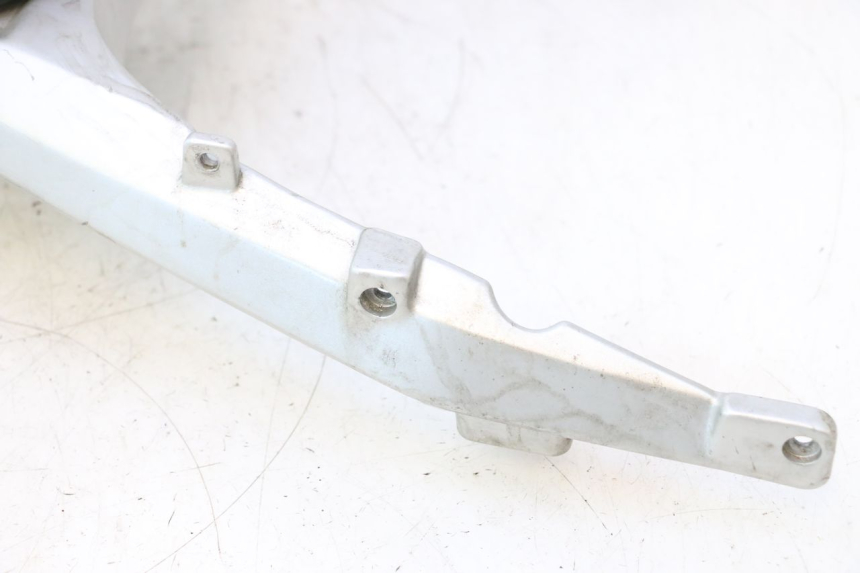 photo de PORTE PACCHETTO KYMCO LIKE 125 (2009 - 2016) - Marcature e riferimenti originali