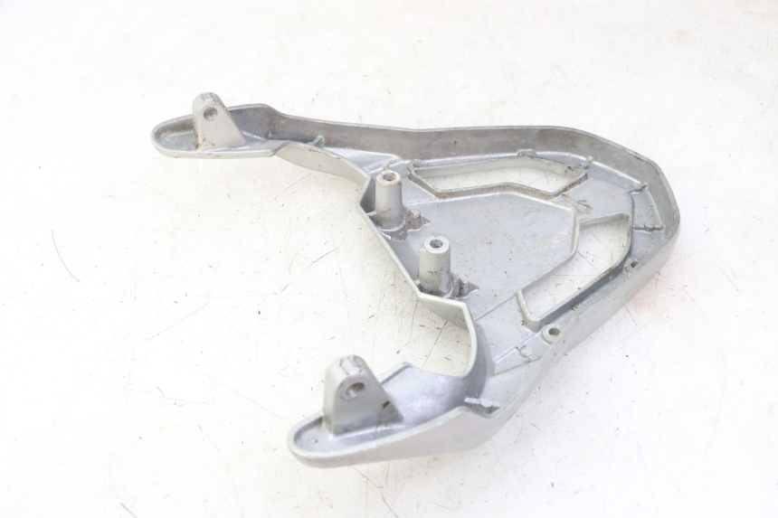 photo de PORTAPACCHI LONGJIA SHARPY 125 (2020 - 2024) - Dettaglio del componente