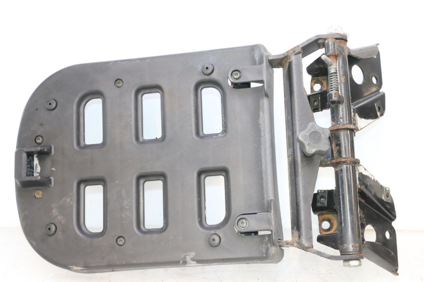 photo de PORTAPACCHI PIAGGIO MP3 125 (2006 - 2014) - Dettaglio del componente