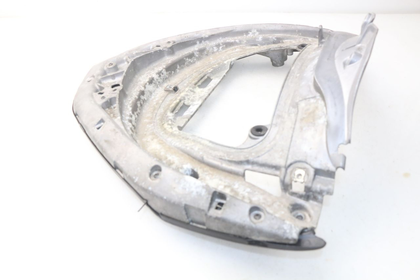 photo de PORTAPACCHI HONDA NSS EX FORZA 250 (2005 - 2013) - Primo piano tecnico