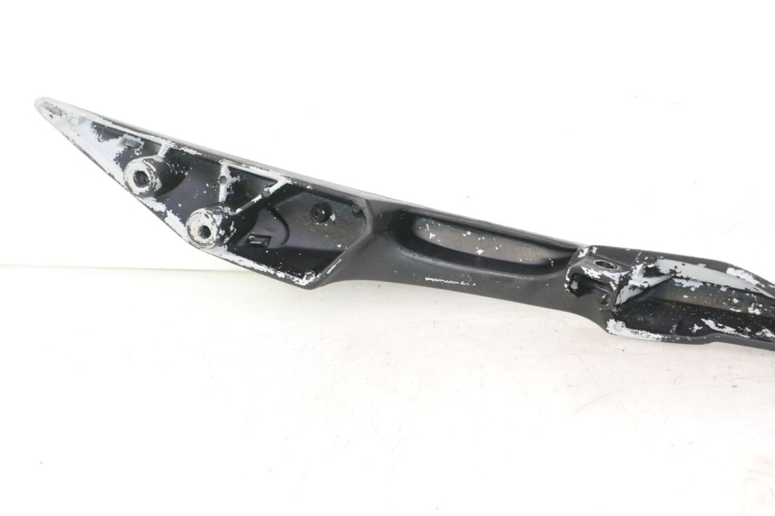 photo de PORTAPACCHI PEUGEOT SATELIS 125 (2006 - 2009) - Focus sulla struttura