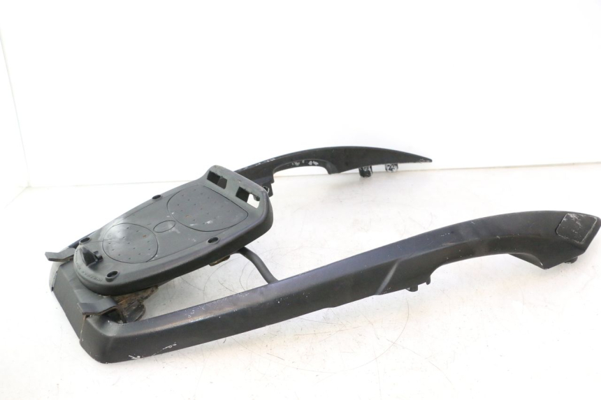 photo de PORTAPACCHI PEUGEOT SATELIS 125 (2006 - 2009) - Ricambio usato controllato