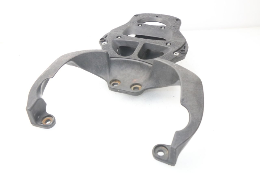 photo de Portapacchi APRILIA SCARABEO GT 125 (1999 - 2007) - Vista d'insieme del prodotto