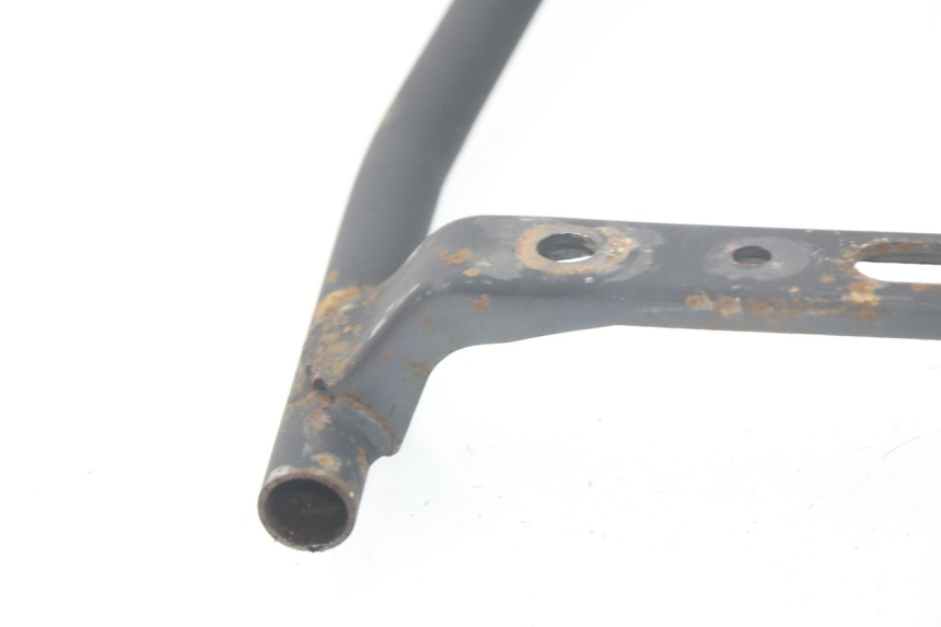 photo de PORTE PACCHETTO HONDA SCV LEAD 100 (2003 - 2007) - Primo piano tecnico