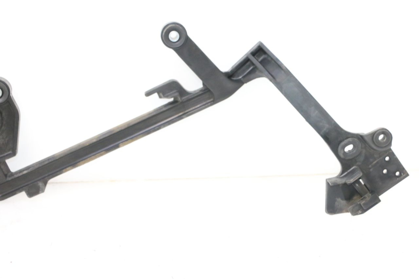 photo de PORTAPACCHI HONDA ST PAN EUROPEAN 1100 (1990 - 2002) - Primo piano tecnico