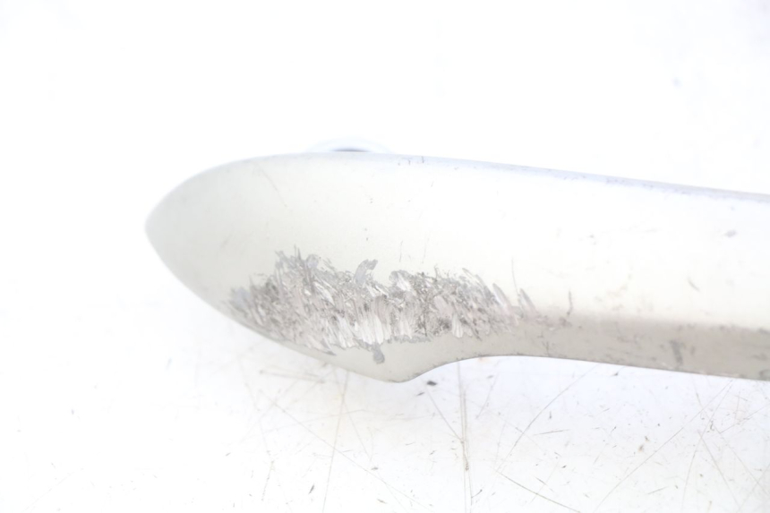 photo de PORTAPACCHI PEUGEOT TWEET 4T 50 (2010 - 2014) - Primo piano tecnico