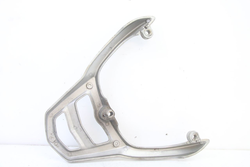 photo de PORTE PACCHETTO PEUGEOT TWEET 4T 50 (2014 - 2019) - Dettagli dei punti di fissaggio