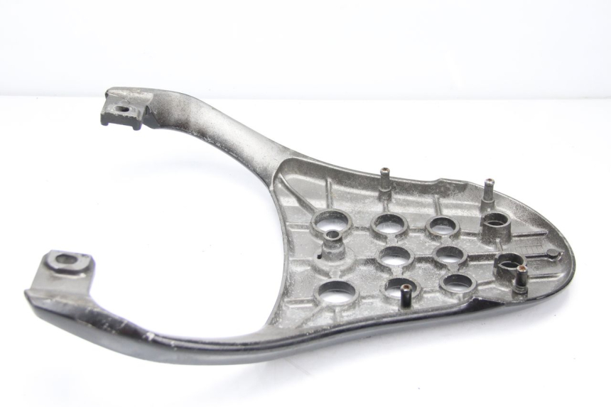 photo de Portapacchi SUZUKI UC EPICURO 125 (1999 - 2003) - Altra angolazione