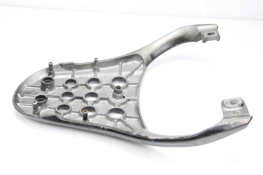 photo de Portapacchi SUZUKI UC EPICURO 125 (1999 - 2003) - Primo piano tecnico