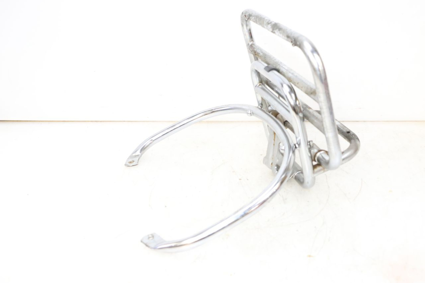 photo de PORTAPACCHI PIAGGIO VESPA GTS SUPER IE 125 (2009 - 2016) - Dettaglio del componente