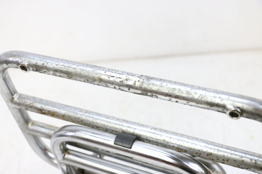 photo de PORTAPACCHI PIAGGIO VESPA GTS SUPER IE 125 (2009 - 2016) - Primo piano tecnico