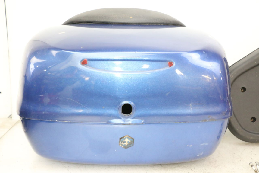photo de PORTE PACCHETTO PIAGGIO X9 EVOLUTION 125 (2003 - 2007) - Zoom qualità usato