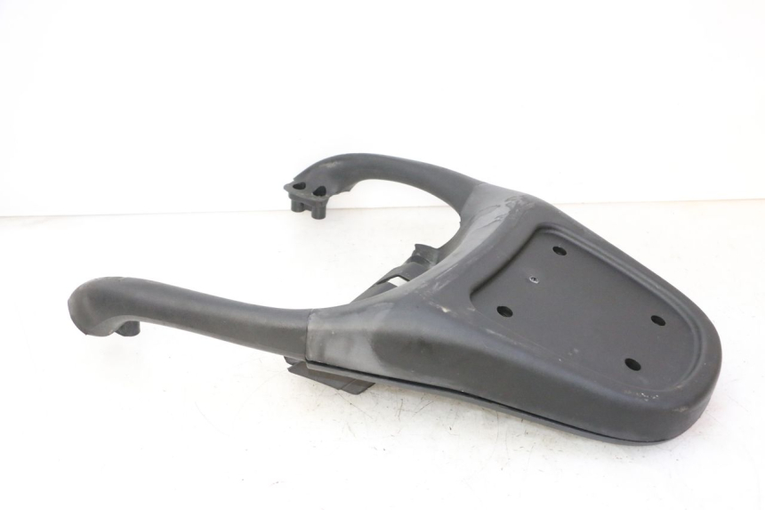 photo de PORTE PACCHETTO PIAGGIO X9 EVOLUTION 125 (2003 - 2007) - Altra angolazione