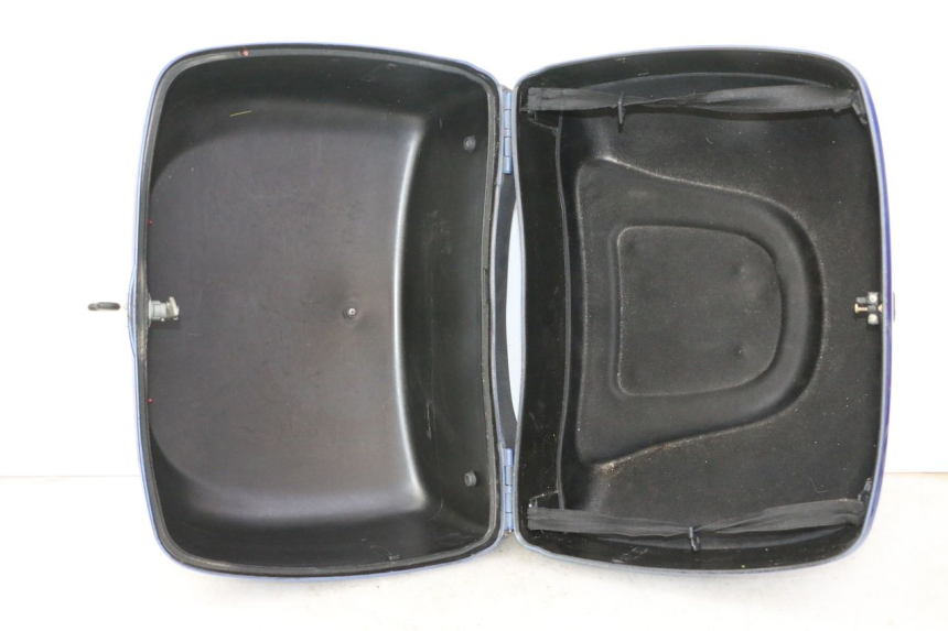 photo de PORTE PACCHETTO PIAGGIO X9 EVOLUTION 125 (2003 - 2007) - Stato della superficie e materiale