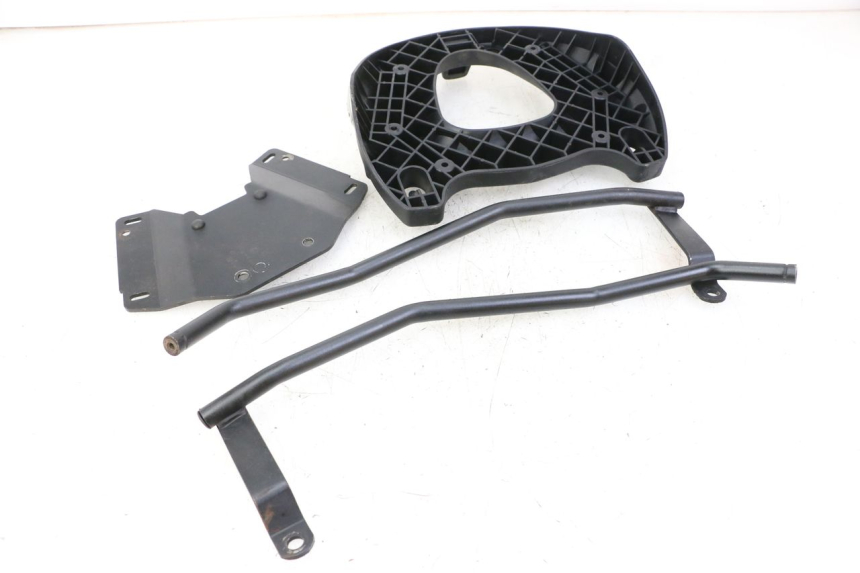 photo de Portapacchi KYMCO XCITING 500 (2007 - 2010) - Primo piano tecnico