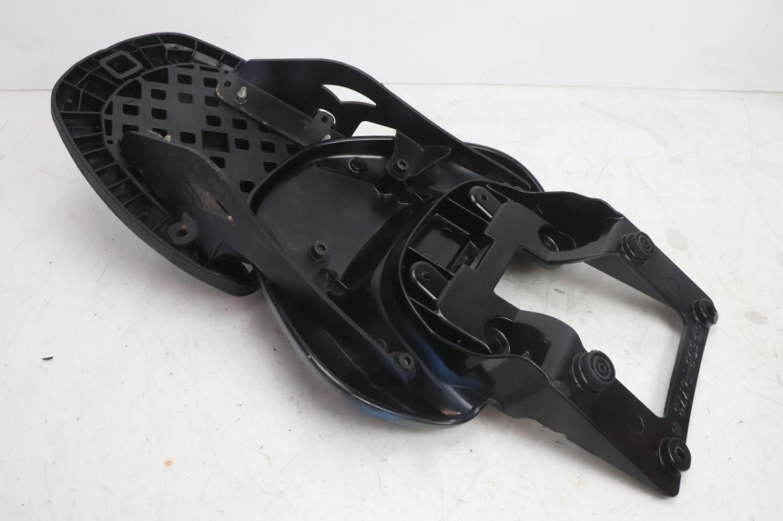 photo de PORTE PACCHETTO YAMAHA YP MAJESTY 125 (2007 - 2010) - Vista d'insieme del prodotto