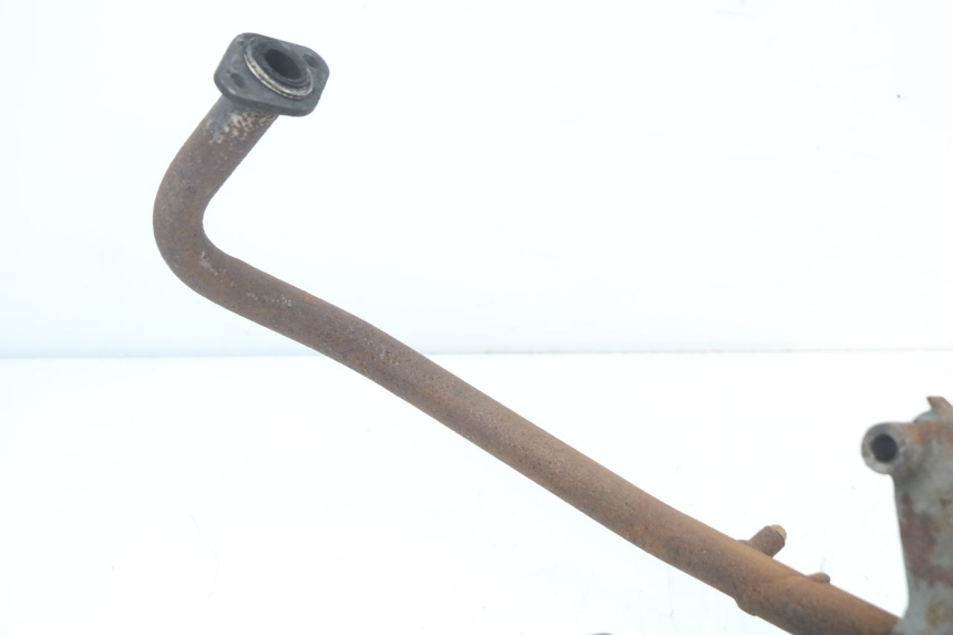 photo de SCARICO KYMCO AGILITY CARRY 50 (2011 - 2020) - Dettagli dei punti di fissaggio