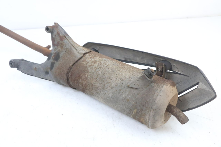 photo de SCARICO KYMCO AGILITY CARRY 50 (2011 - 2020) - Stato della superficie e materiale