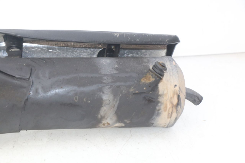 photo de SCARICO KYMCO AGILITY DELIVERY 4T 50 (2018 - 2023) - Primo piano tecnico