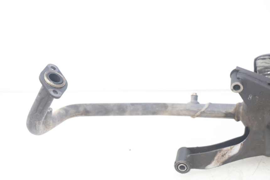 photo de SCARICO KYMCO AGILITY DELIVERY 4T 50 (2018 - 2023) - Dettagli dei punti di fissaggio