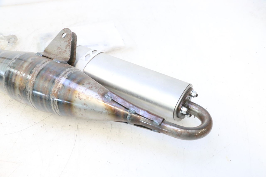 photo de SCARICO MBK BOOSTER SPIRIT 50 (1999 - 2003) - Caratteristiche distintive