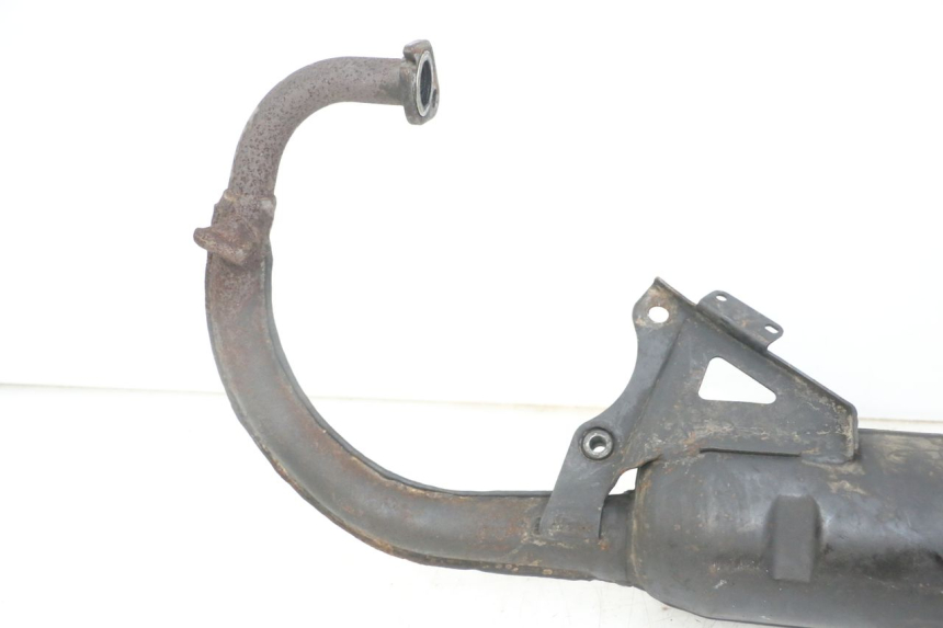 photo de SCARICO MBK BOOSTER SPIRIT NAKED 50 (2004 - 2017) - Dettagli dei punti di fissaggio