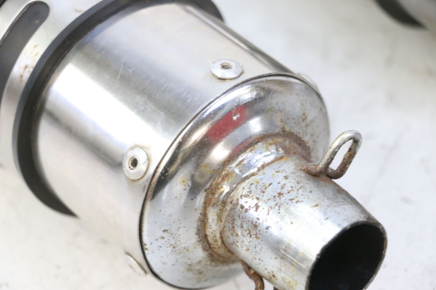 photo de SCARICO SKYTEAM DAX REPLICA 110 (2005 - 2015) - Stato della superficie e materiale