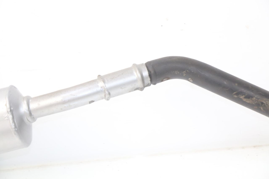 photo de Scarico DERBI DIRT BOY 4T 50 - Dettagli dei punti di fissaggio