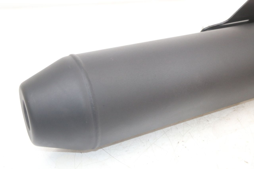 photo de DESTRA SCARICO ROYAL ENFIELD CONTINENTAL GT 650 (2019 - 2024) - Dettaglio del componente