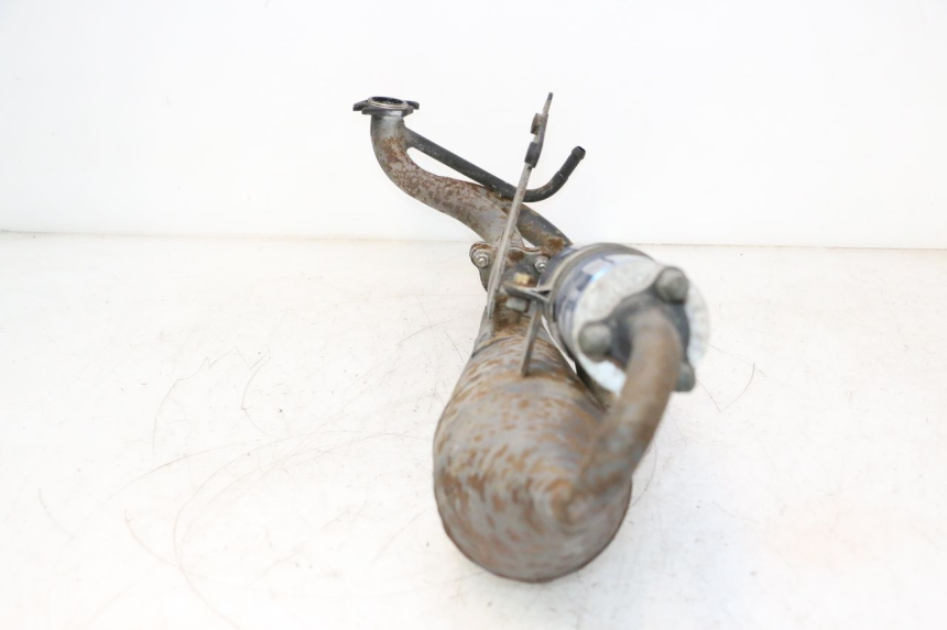 photo de SCARICO KEEWAY F-ACT NAKED 50 (2009 - 2014) - Dettagli dei punti di fissaggio