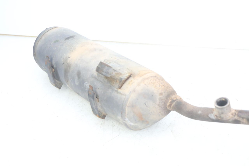 photo de SCARICO HONDA FES PANTHEON 125 (2003 - 2007) - Dettagli dei punti di fissaggio