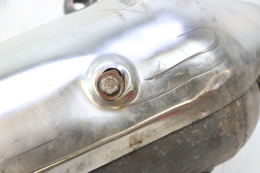 photo de SCARICO HONDA FES PANTHEON 125 (2003 - 2007) - Zoom sullo stato d'uso