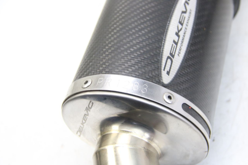 photo de SCARICO YAMAHA FZS FAZER 600 (2001 - 2003) - Stato della superficie e materiale