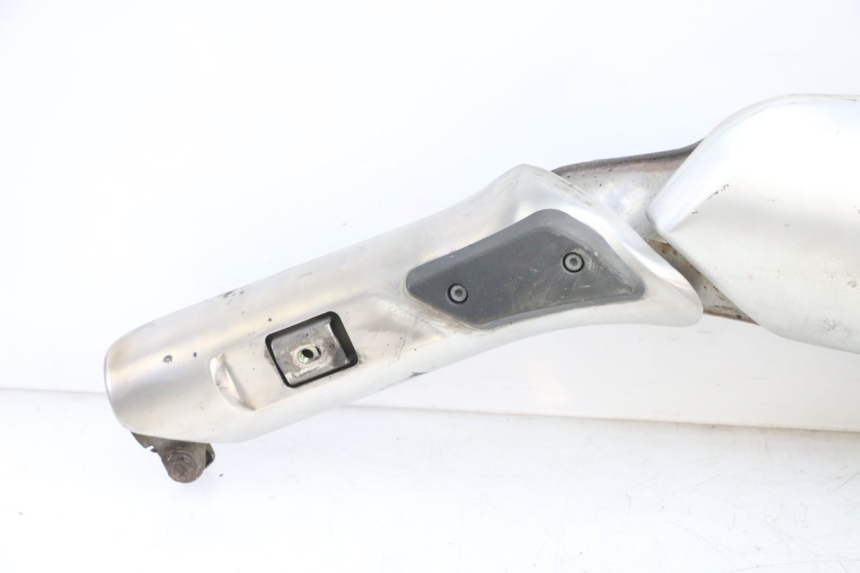 photo de SILENZIATORE SINISTRO SUZUKI DL V STROM 1000 (2002 - 2007) - Caratteristiche distintive