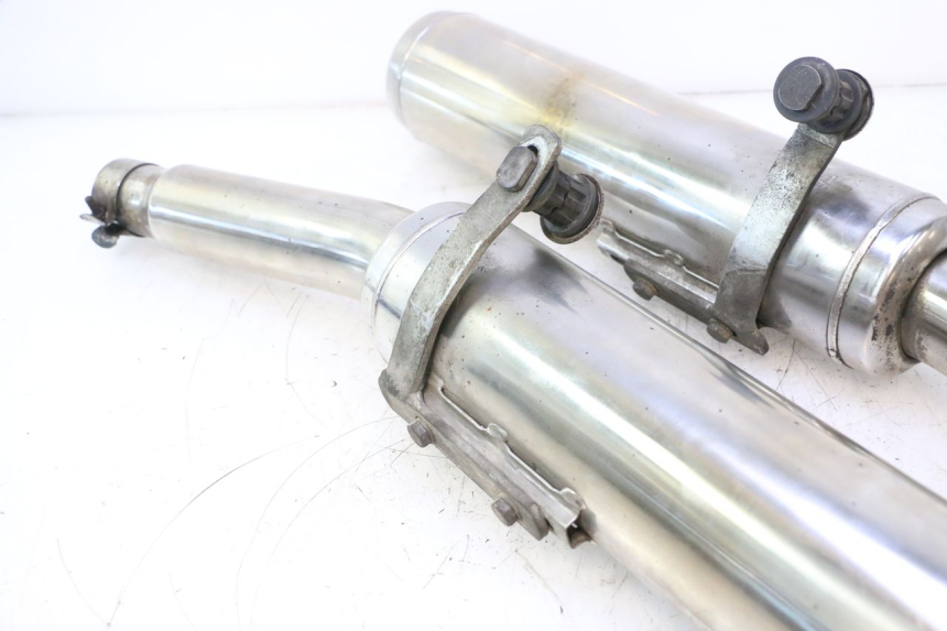 photo de SCARICO KAWASAKI GPX F ZX750F 750 (1986 - 1990) - Zoom sullo stato d'uso