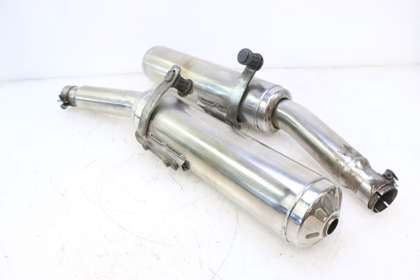 photo de SCARICO KAWASAKI GPX F ZX750F 750 (1986 - 1990) - Primo piano tecnico