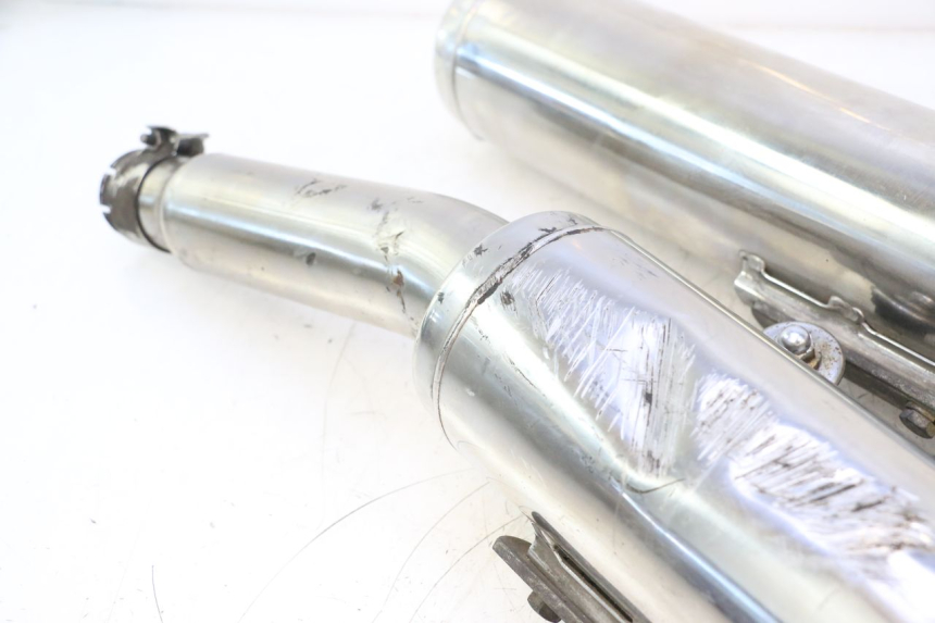 photo de SCARICO KAWASAKI GPX F ZX750F 750 (1986 - 1990) - Stato della superficie e materiale