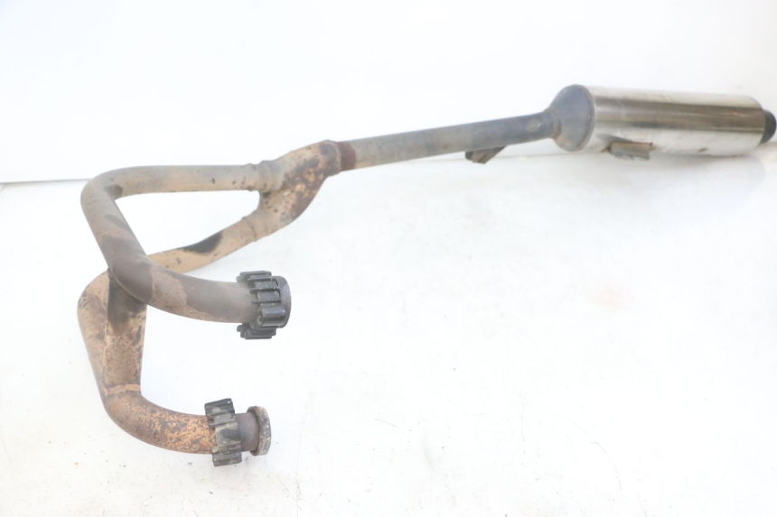 photo de SCARICO SUZUKI GS GSE 500 (2001 - 2003) - Primo piano tecnico