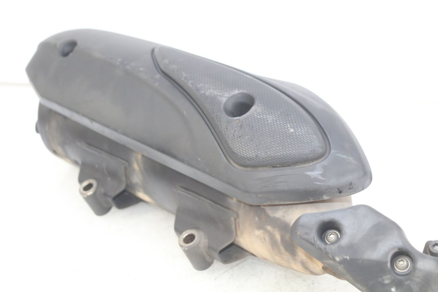 photo de SCARICO YAMAHA HW XENTER 125 (2011 - 2017) - Zoom sullo stato d'uso